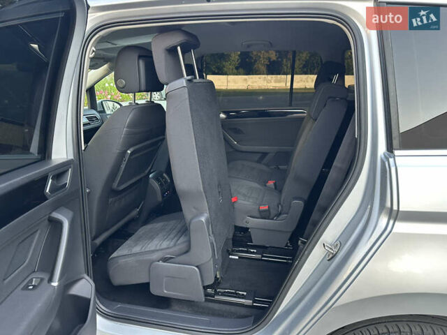 Серый Фольксваген Туран, объемом двигателя 2 л и пробегом 236 тыс. км за 20500 $, фото 36 на Automoto.ua