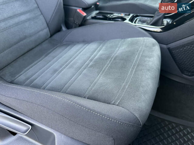 Серый Фольксваген Туран, объемом двигателя 2 л и пробегом 236 тыс. км за 20500 $, фото 40 на Automoto.ua