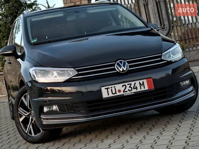 Серый Фольксваген Туран, объемом двигателя 1.97 л и пробегом 164 тыс. км за 20800 $, фото 1 на Automoto.ua