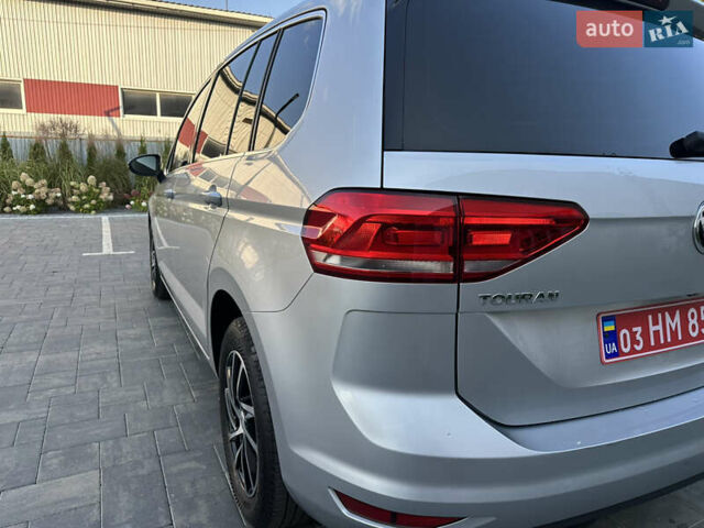 Сірий Фольксваген Туран, об'ємом двигуна 2 л та пробігом 236 тис. км за 19800 $, фото 26 на Automoto.ua