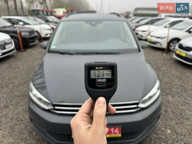 Серый Фольксваген Туран, объемом двигателя 2 л и пробегом 185 тыс. км за 22500 $, фото 23 на Automoto.ua
