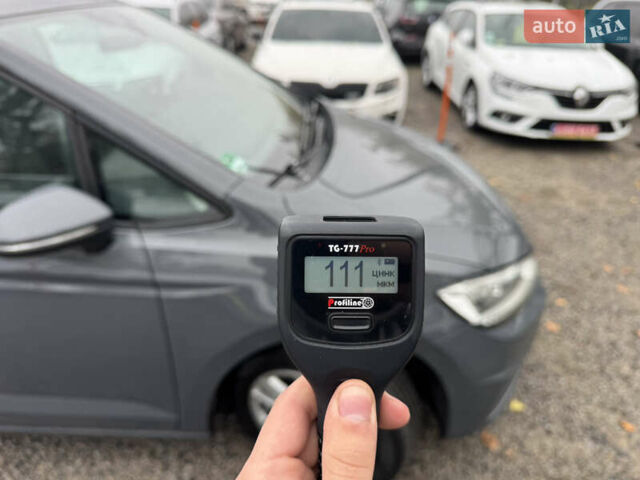 Серый Фольксваген Туран, объемом двигателя 2 л и пробегом 185 тыс. км за 22500 $, фото 32 на Automoto.ua