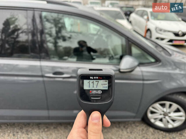 Серый Фольксваген Туран, объемом двигателя 2 л и пробегом 185 тыс. км за 22500 $, фото 31 на Automoto.ua