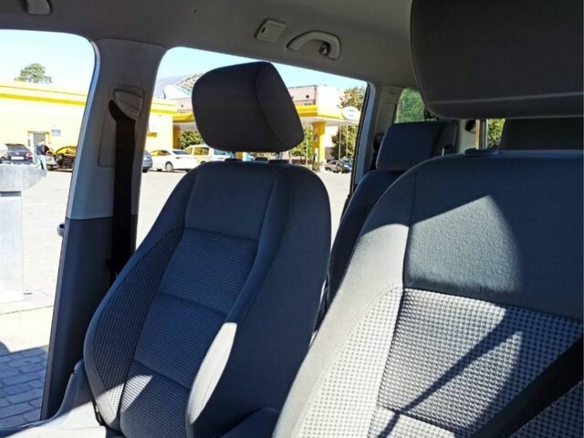 Серый Фольксваген Туран, объемом двигателя 2 л и пробегом 224 тыс. км за 3480 $, фото 11 на Automoto.ua