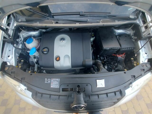 Серый Фольксваген Туран, объемом двигателя 1 л и пробегом 270 тыс. км за 5650 $, фото 21 на Automoto.ua