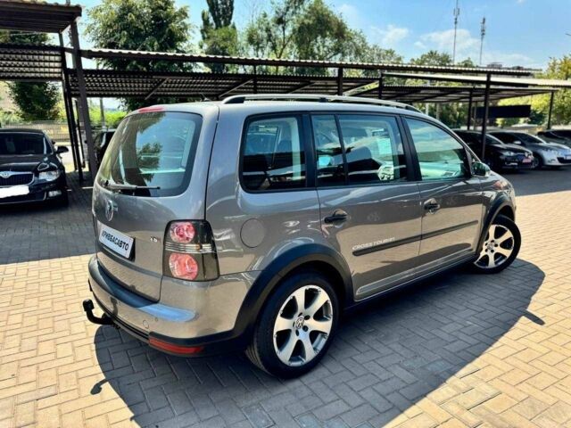 Серый Фольксваген Туран, объемом двигателя 1.4 л и пробегом 198 тыс. км за 7900 $, фото 8 на Automoto.ua