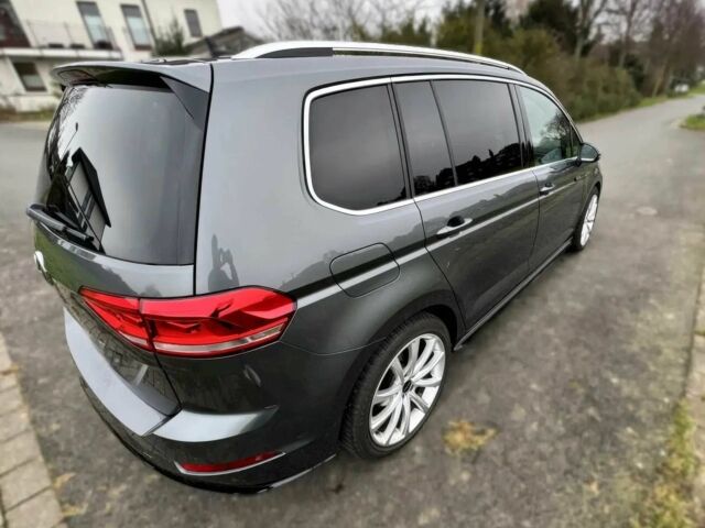 Серый Фольксваген Туран, объемом двигателя 2 л и пробегом 33 тыс. км за 12500 $, фото 6 на Automoto.ua