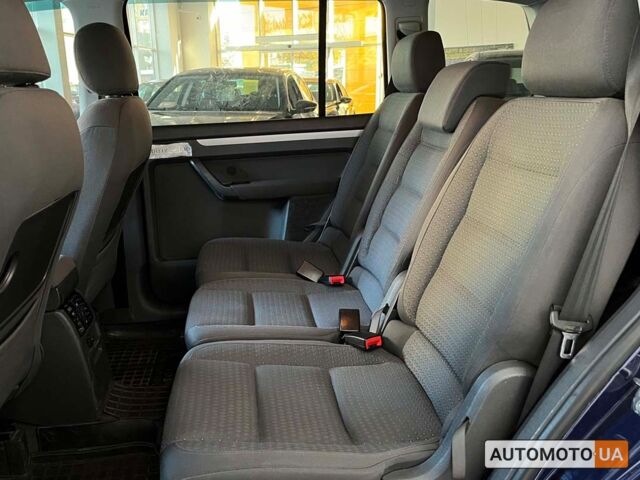 Синий Фольксваген Туран, объемом двигателя 2 л и пробегом 218 тыс. км за 6300 $, фото 9 на Automoto.ua