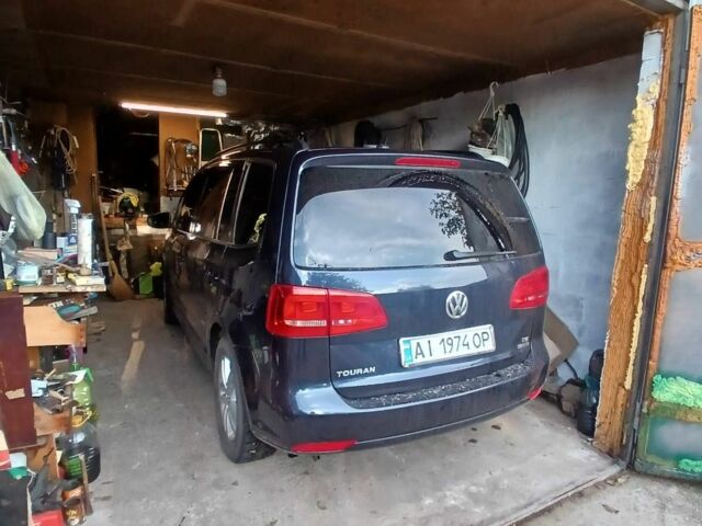 Фольксваген Туран 2012 в Василькове на Automoto.ua Синий Фольксваген Туран, объемом двигателя 1.4 л и пробегом 260 тыс. км за 7000 $, фото 2 на Automoto.ua