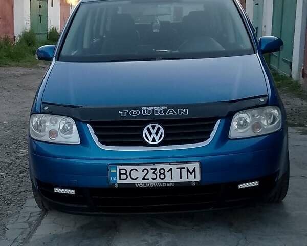 Синий Фольксваген Туран, объемом двигателя 1.6 л и пробегом 198 тыс. км за 5200 $, фото 45 на Automoto.ua