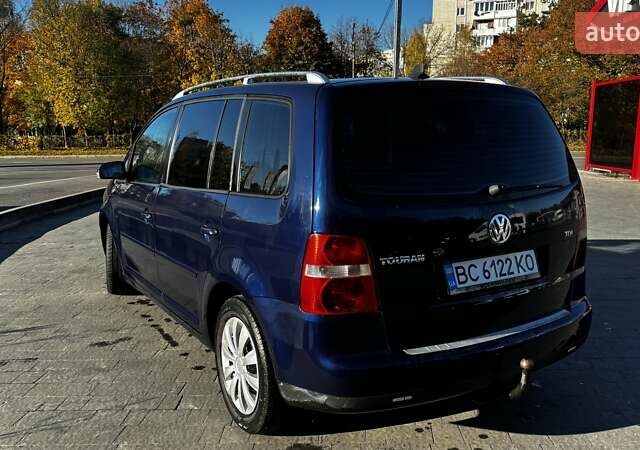 Синій Фольксваген Туран, об'ємом двигуна 1.9 л та пробігом 470 тис. км за 4900 $, фото 3 на Automoto.ua