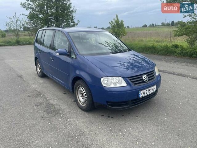 Синий Фольксваген Туран, объемом двигателя 1.9 л и пробегом 512 тыс. км за 4650 $, фото 1 на Automoto.ua