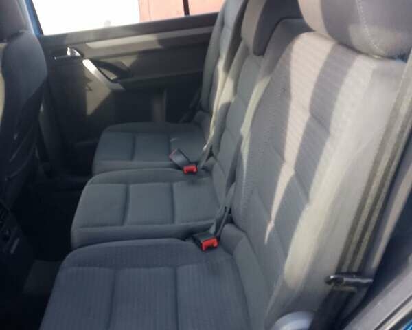 Синий Фольксваген Туран, объемом двигателя 1.6 л и пробегом 198 тыс. км за 5200 $, фото 32 на Automoto.ua