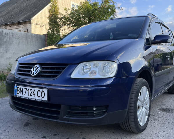 Синій Фольксваген Туран, об'ємом двигуна 1.6 л та пробігом 260 тис. км за 5500 $, фото 1 на Automoto.ua
