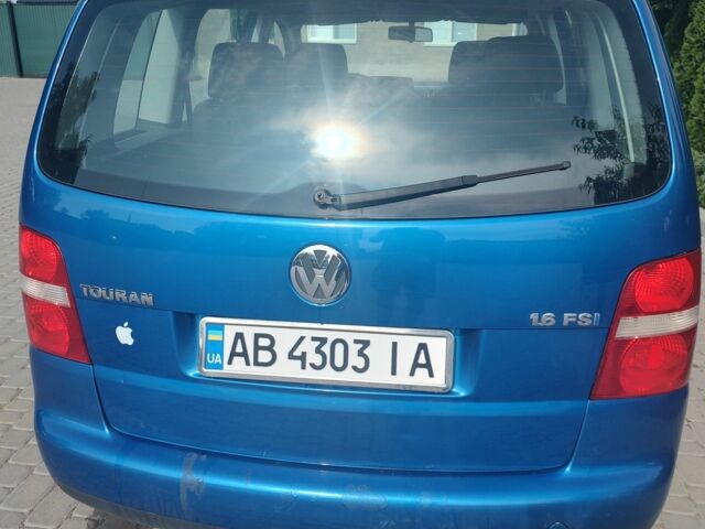 Синий Фольксваген Туран, объемом двигателя 1.6 л и пробегом 230 тыс. км за 5000 $, фото 5 на Automoto.ua
