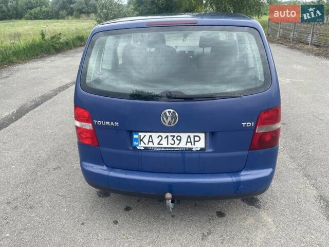 Синий Фольксваген Туран, объемом двигателя 1.9 л и пробегом 512 тыс. км за 4650 $, фото 6 на Automoto.ua