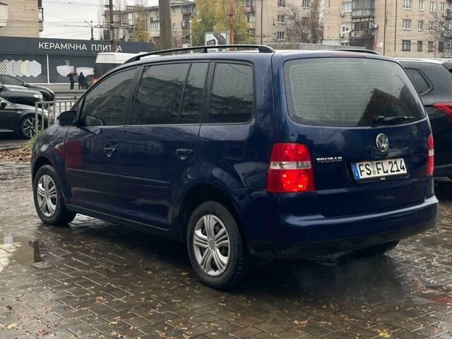 Синий Фольксваген Туран, объемом двигателя 1.9 л и пробегом 228 тыс. км за 3999 $, фото 23 на Automoto.ua
