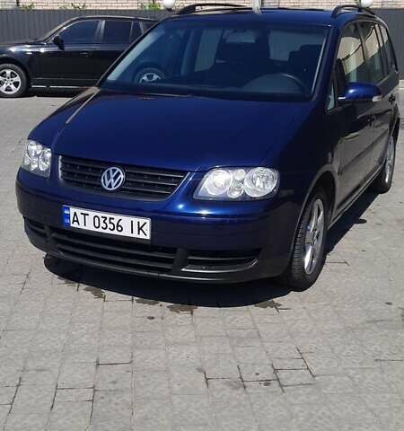 Синий Фольксваген Туран, объемом двигателя 1.6 л и пробегом 292 тыс. км за 5600 $, фото 16 на Automoto.ua