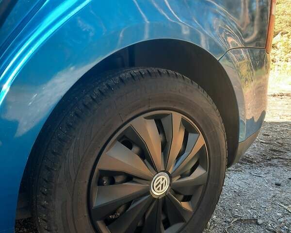 Синий Фольксваген Туран, объемом двигателя 1.6 л и пробегом 242 тыс. км за 5800 $, фото 7 на Automoto.ua