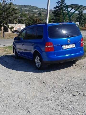 Синий Фольксваген Туран, объемом двигателя 1.6 л и пробегом 213 тыс. км за 5600 $, фото 6 на Automoto.ua