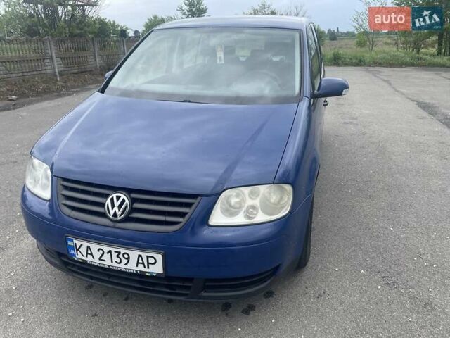 Синий Фольксваген Туран, объемом двигателя 1.9 л и пробегом 512 тыс. км за 4650 $, фото 3 на Automoto.ua