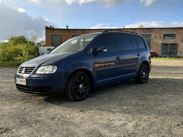 Синий Фольксваген Туран, объемом двигателя 1.6 л и пробегом 263 тыс. км за 6000 $, фото 11 на Automoto.ua