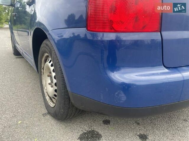 Синий Фольксваген Туран, объемом двигателя 1.9 л и пробегом 512 тыс. км за 4650 $, фото 5 на Automoto.ua