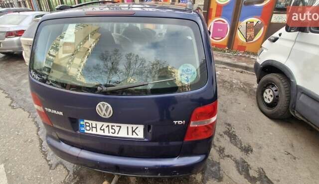 Синій Фольксваген Туран, об'ємом двигуна 1.9 л та пробігом 432 тис. км за 4900 $, фото 4 на Automoto.ua