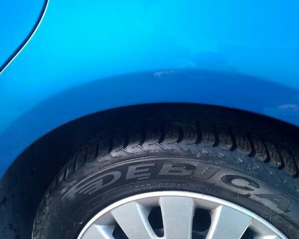 Синий Фольксваген Туран, объемом двигателя 1.6 л и пробегом 198 тыс. км за 5200 $, фото 43 на Automoto.ua