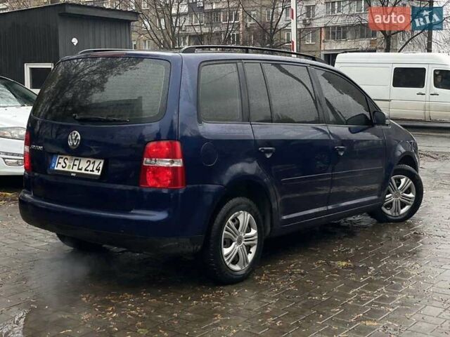 Синий Фольксваген Туран, объемом двигателя 1.9 л и пробегом 228 тыс. км за 3999 $, фото 3 на Automoto.ua
