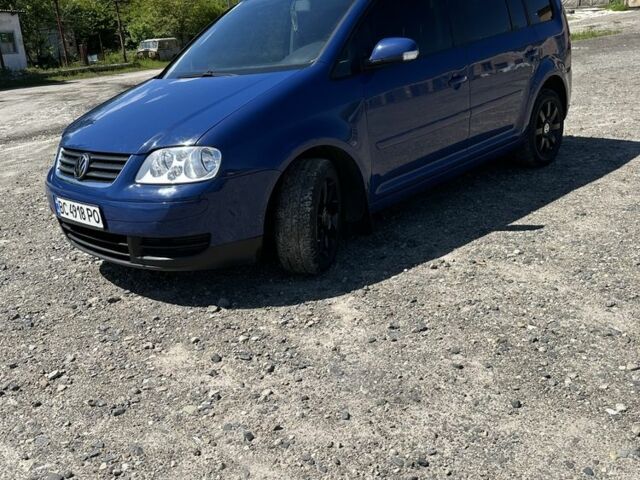 Синий Фольксваген Туран, объемом двигателя 1.6 л и пробегом 263 тыс. км за 6000 $, фото 6 на Automoto.ua