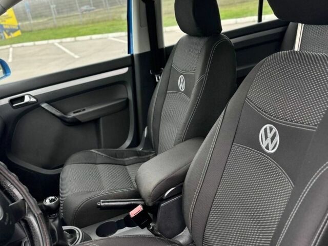 Синій Фольксваген Туран, об'ємом двигуна 0 л та пробігом 276 тис. км за 5500 $, фото 6 на Automoto.ua