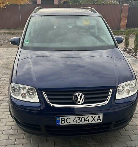 Синий Фольксваген Туран, объемом двигателя 1.6 л и пробегом 240 тыс. км за 6300 $, фото 6 на Automoto.ua