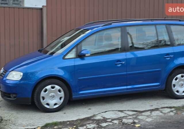 Синий Фольксваген Туран, объемом двигателя 1.6 л и пробегом 221 тыс. км за 6399 $, фото 34 на Automoto.ua