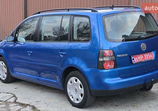 Синий Фольксваген Туран, объемом двигателя 1.6 л и пробегом 221 тыс. км за 6399 $, фото 28 на Automoto.ua