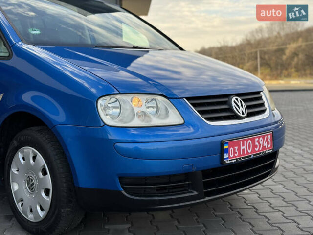 Синий Фольксваген Туран, объемом двигателя 1.6 л и пробегом 250 тыс. км за 5450 $, фото 10 на Automoto.ua