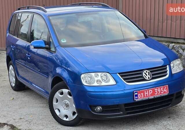 Синий Фольксваген Туран, объемом двигателя 1.6 л и пробегом 221 тыс. км за 6399 $, фото 8 на Automoto.ua