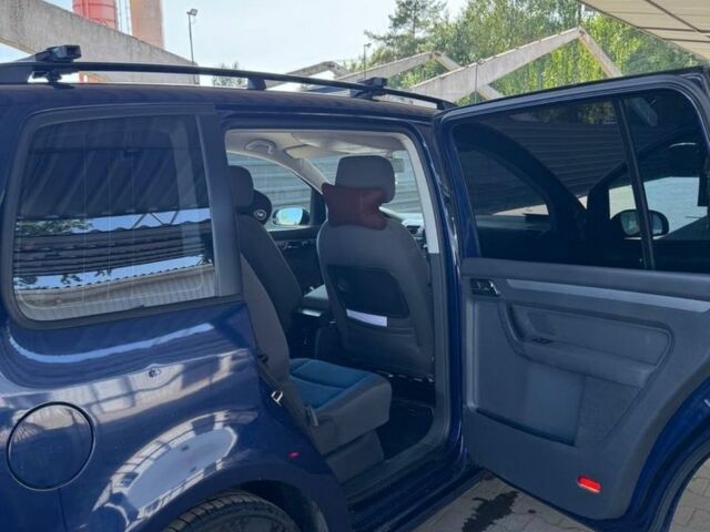 Синий Фольксваген Туран, объемом двигателя 0 л и пробегом 230 тыс. км за 5000 $, фото 2 на Automoto.ua