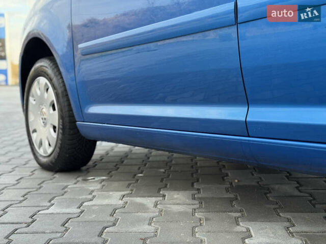 Синий Фольксваген Туран, объемом двигателя 1.6 л и пробегом 250 тыс. км за 5450 $, фото 16 на Automoto.ua