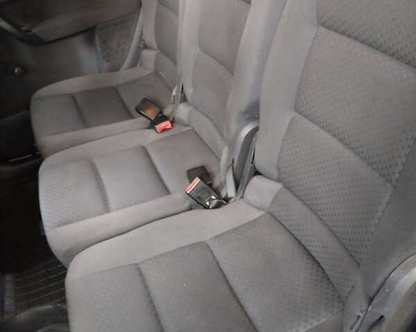 Синій Фольксваген Туран, об'ємом двигуна 1.9 л та пробігом 307 тис. км за 5500 $, фото 15 на Automoto.ua