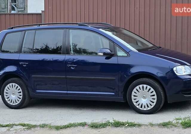Синий Фольксваген Туран, объемом двигателя 1.6 л и пробегом 262 тыс. км за 6499 $, фото 15 на Automoto.ua