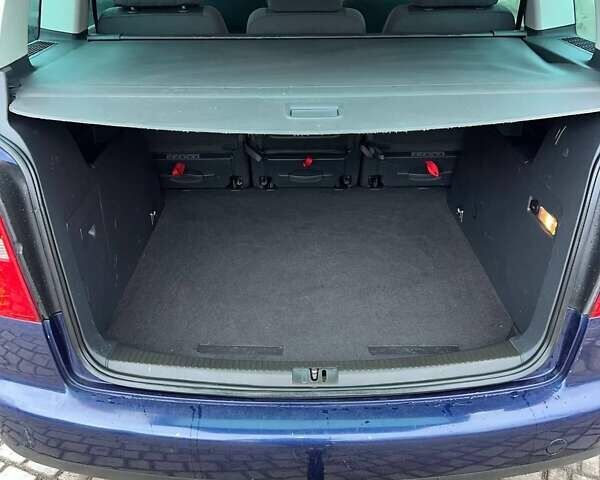 Синий Фольксваген Туран, объемом двигателя 1.6 л и пробегом 204 тыс. км за 6200 $, фото 14 на Automoto.ua