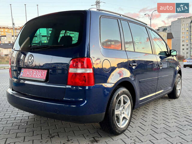 Синий Фольксваген Туран, объемом двигателя 1.6 л и пробегом 251 тыс. км за 6700 $, фото 12 на Automoto.ua