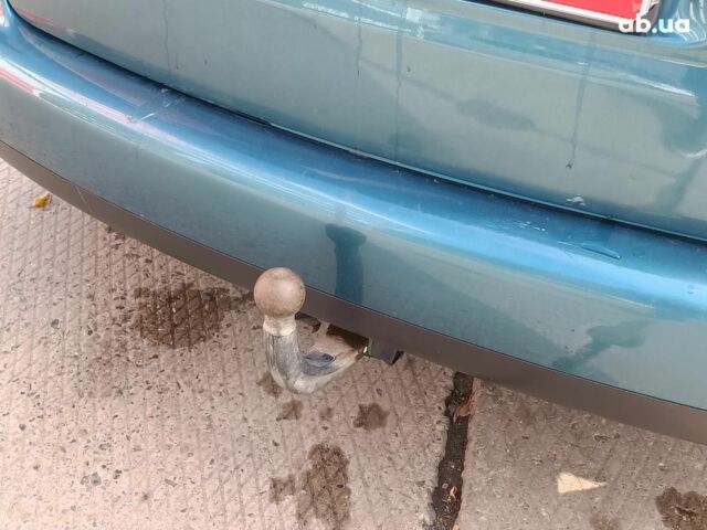 Синий Фольксваген Туран, объемом двигателя 2 л и пробегом 320 тыс. км за 5490 $, фото 9 на Automoto.ua