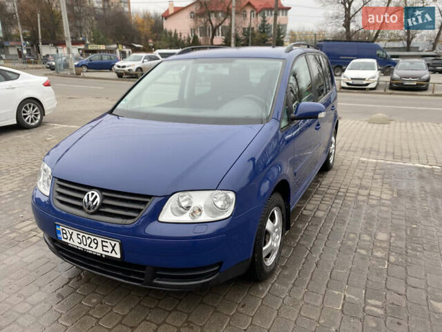 Синий Фольксваген Туран, объемом двигателя 1.6 л и пробегом 199 тыс. км за 6700 $, фото 31 на Automoto.ua