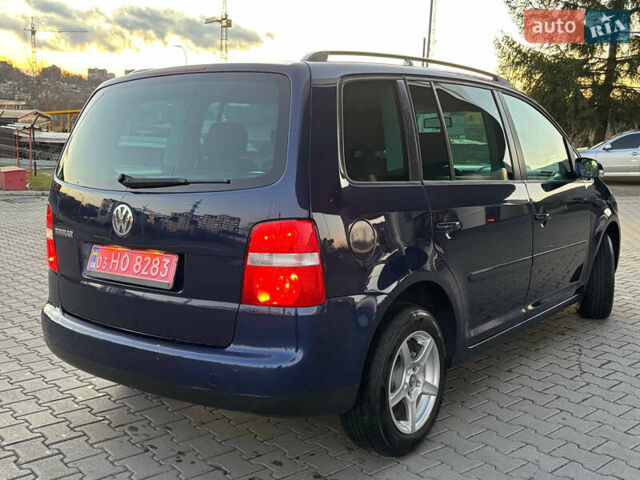 Синий Фольксваген Туран, объемом двигателя 1.6 л и пробегом 251 тыс. км за 6700 $, фото 46 на Automoto.ua