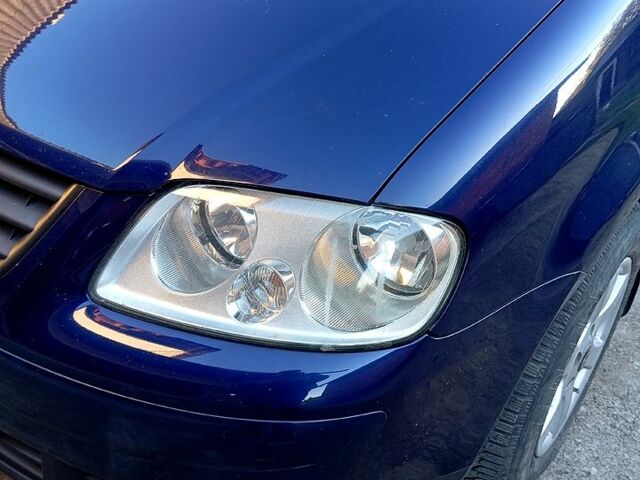 Синій Фольксваген Туран, об'ємом двигуна 1.9 л та пробігом 320 тис. км за 5350 $, фото 2 на Automoto.ua