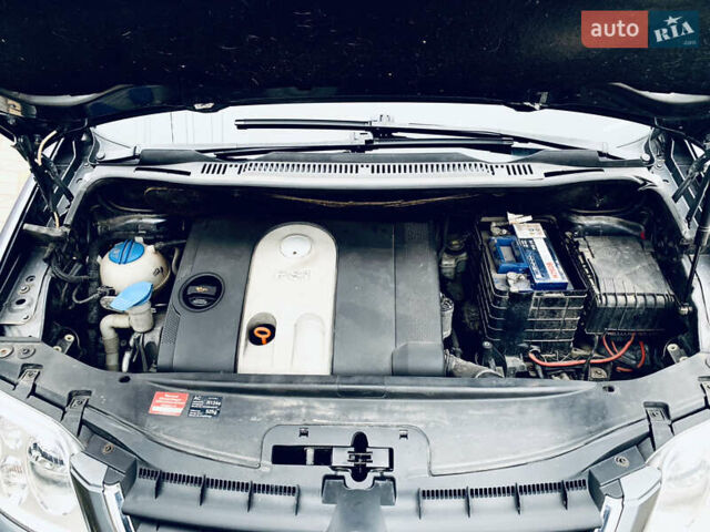 Синій Фольксваген Туран, об'ємом двигуна 1.4 л та пробігом 280 тис. км за 5000 $, фото 3 на Automoto.ua