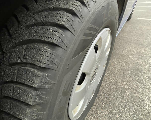 Синий Фольксваген Туран, объемом двигателя 1.9 л и пробегом 253 тыс. км за 5500 $, фото 7 на Automoto.ua