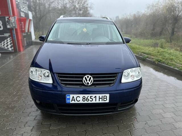 Синий Фольксваген Туран, объемом двигателя 2 л и пробегом 468 тыс. км за 3999 $, фото 10 на Automoto.ua